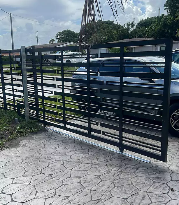 Iron Gate Repair in Belle Glade, FL