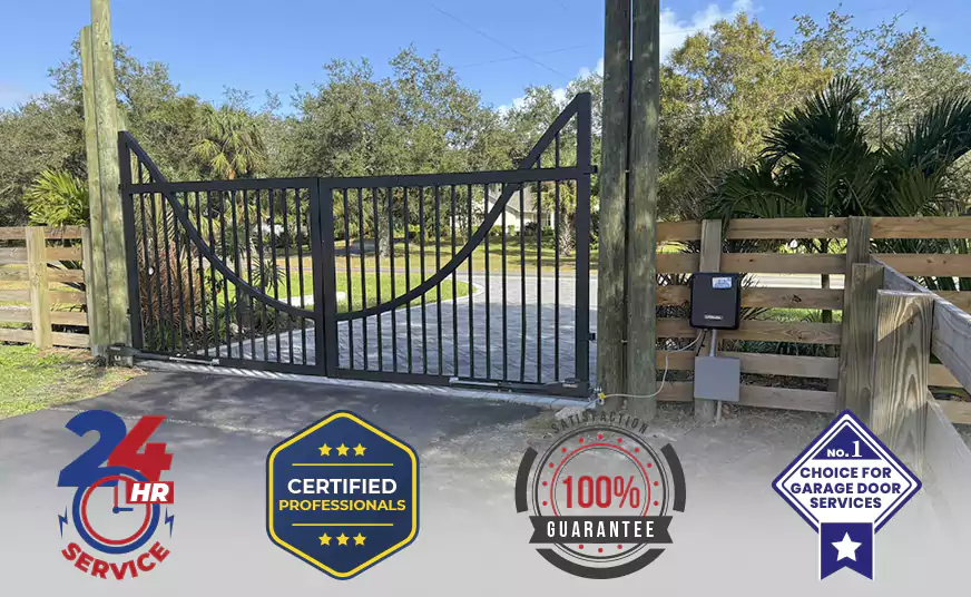 Wrought Iron Fence Repair And Painting in Belle Glade, FL